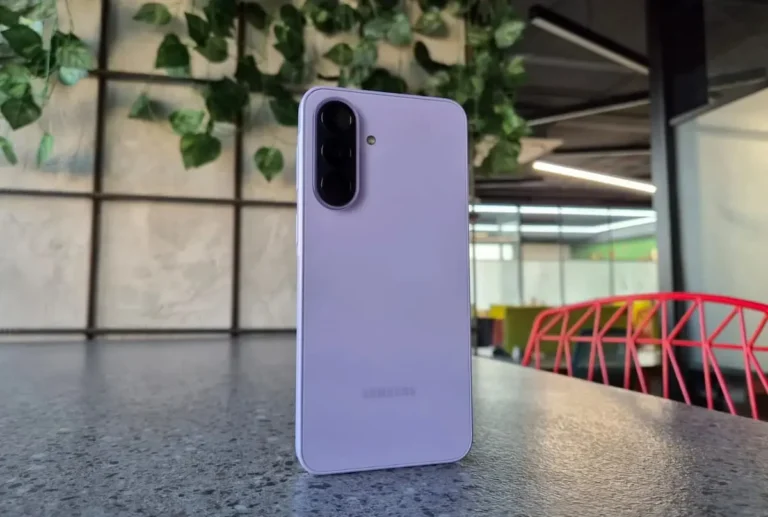 Galaxy A37 de 256 GB cai para abaixo de R$ 1.800 na Amazon
