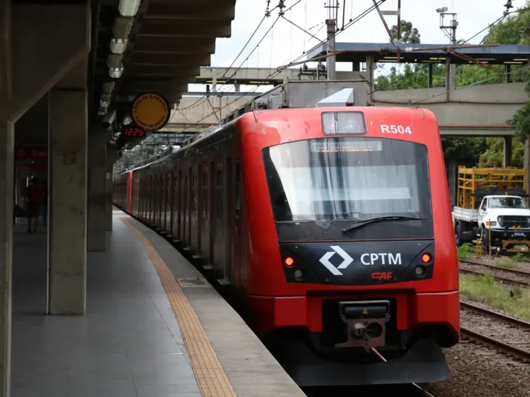 Greve da CPTM completa 2 dias com operação reduzida em 3 linhas