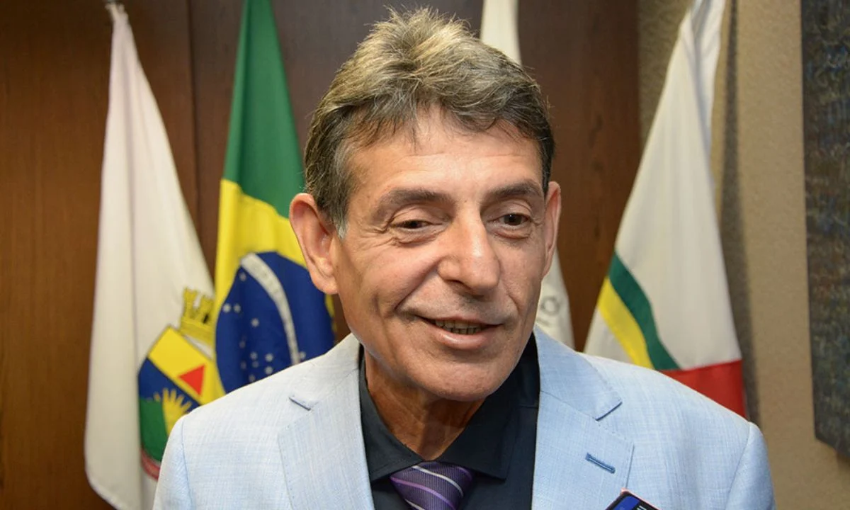 Juiz critica STF, STJ e TJMG após incidente com vinho