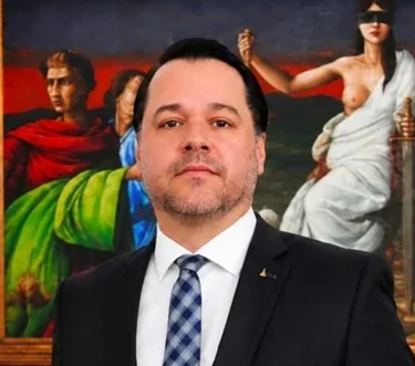 Juiz relata 'humilhação' após corte salarial para R$ 41 mil