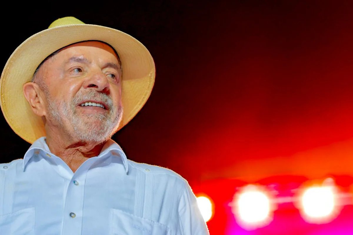 Ciumeira com Flávio fez Lula antecipar convite de "megajantar" a banqueiros