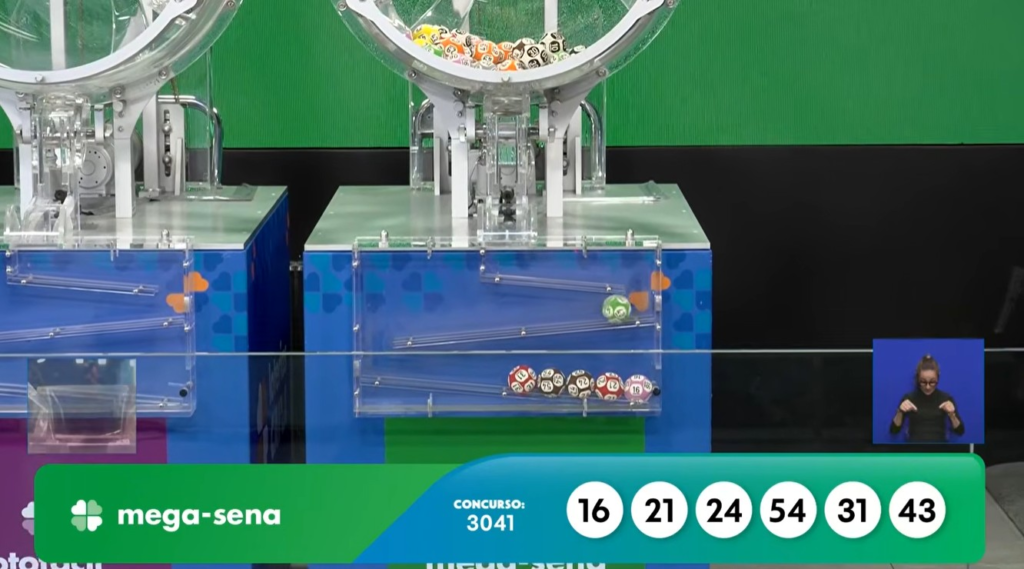 Mega-Sena acumula e prêmio chega a R$ 165 milhões; veja detalhes