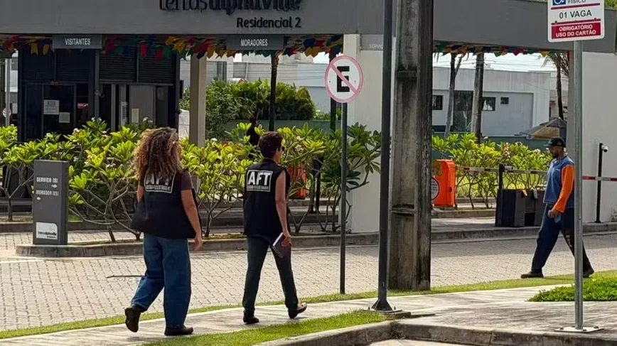 Mulher abandona casa de família investigada após 55 anos sem salário