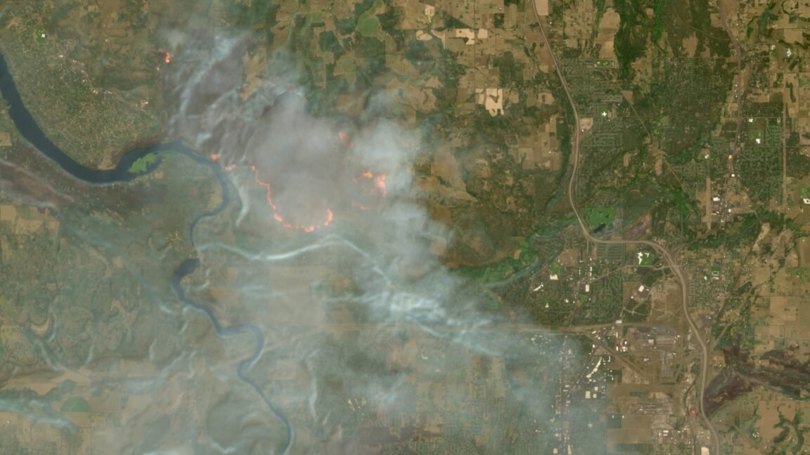 Novo serviço de satélite da Europa facilita o monitoramento de incêndios florestais