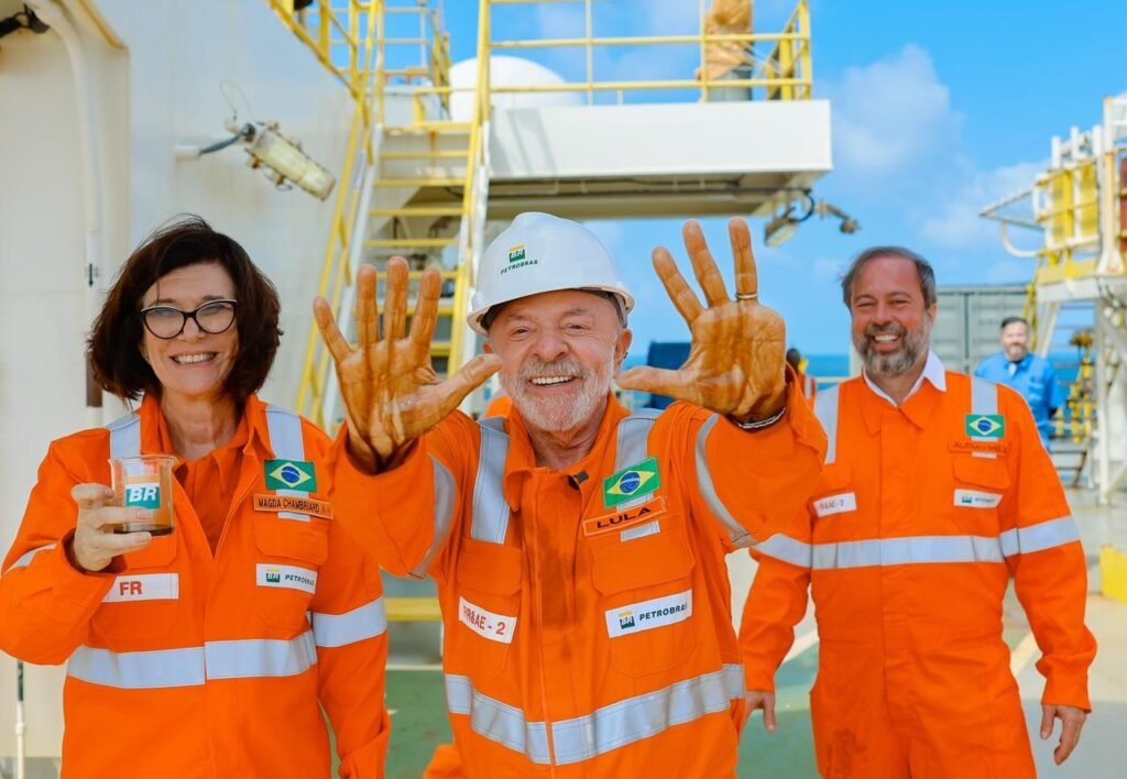 Petrobras anuncia nova reserva de petróleo na Foz do Amazonas