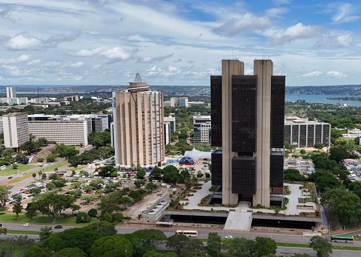 Principais Destaques Econômicos e Financeiros da Terça-feira