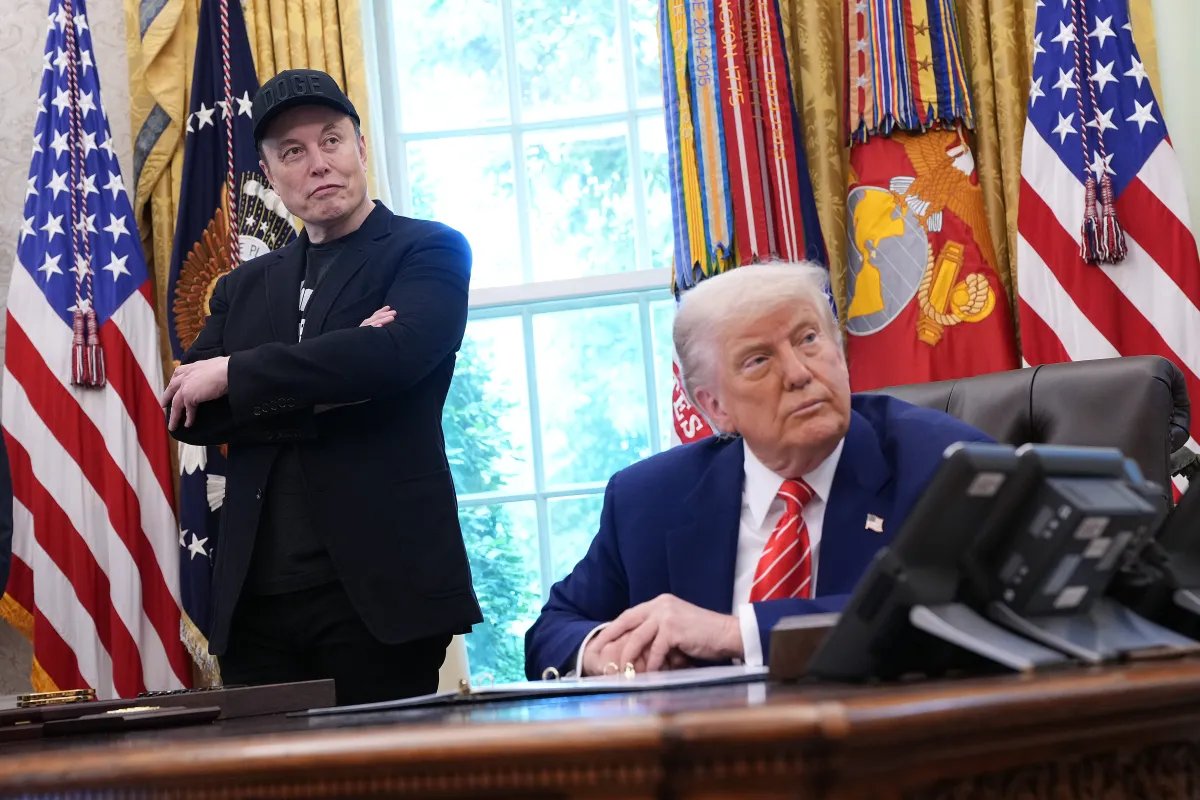Trump Adquire Ações da SpaceX Após IPO Histórico