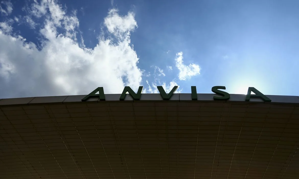 Anvisa veta lotes irregulares de remédios para esclerose múltipla