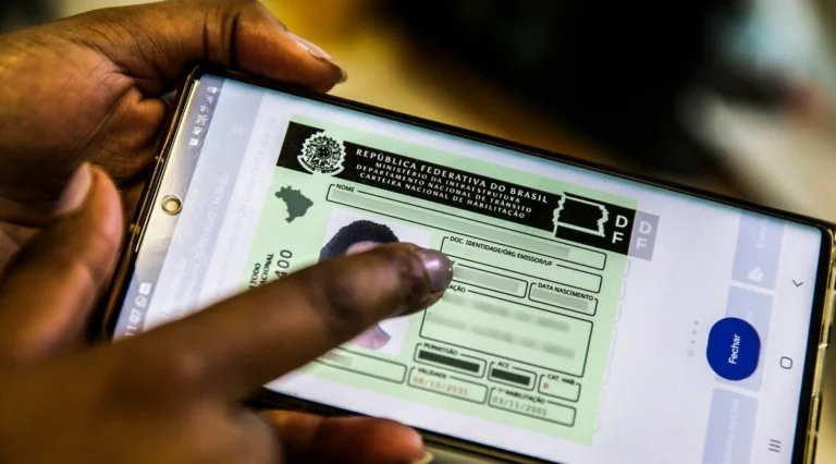 CNH vencida entre junho e setembro tem validade extra até dezembro