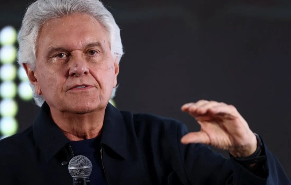 Caiado Reitera Compromisso de Cortar Juros pela Metade