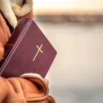 Censo 2022: Brasil tem 87% de cristãos e aumento de ateus