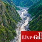 Cinco australianos resgatados após inundações no Nepal e Tibet