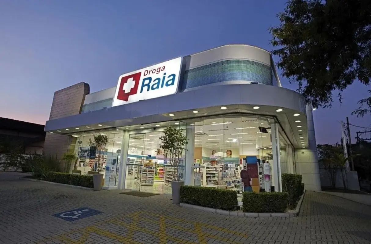 Droga Raia é multada em R$ 4 milhões por assédio moral