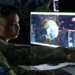 Exército dos EUA confirma uso de armas em órbita pela primeira vez Exército dos EUA confirma uso de armas em órbita pela primeira vez