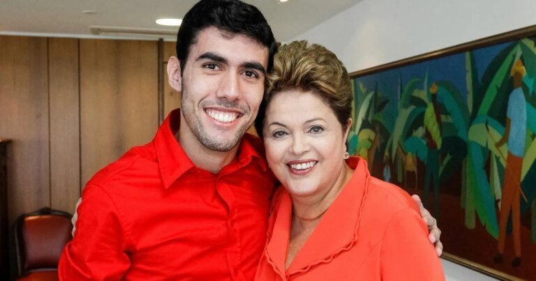 Campanha de Flávio aponta que 'Dilma Bolada' começou boato sobre padroeira