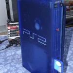 Gamer revitaliza edição icônica do PS2 com visual dos anos 2000