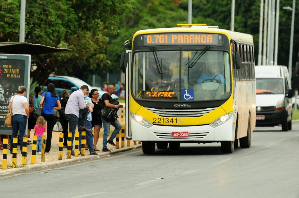 Greve cancelada: acordo entre rodoviários e GDF suspende greve de ônibus no DF