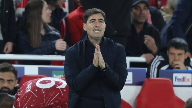 Iraola comenta vitória inesperada do Liverpool contra o Atlético