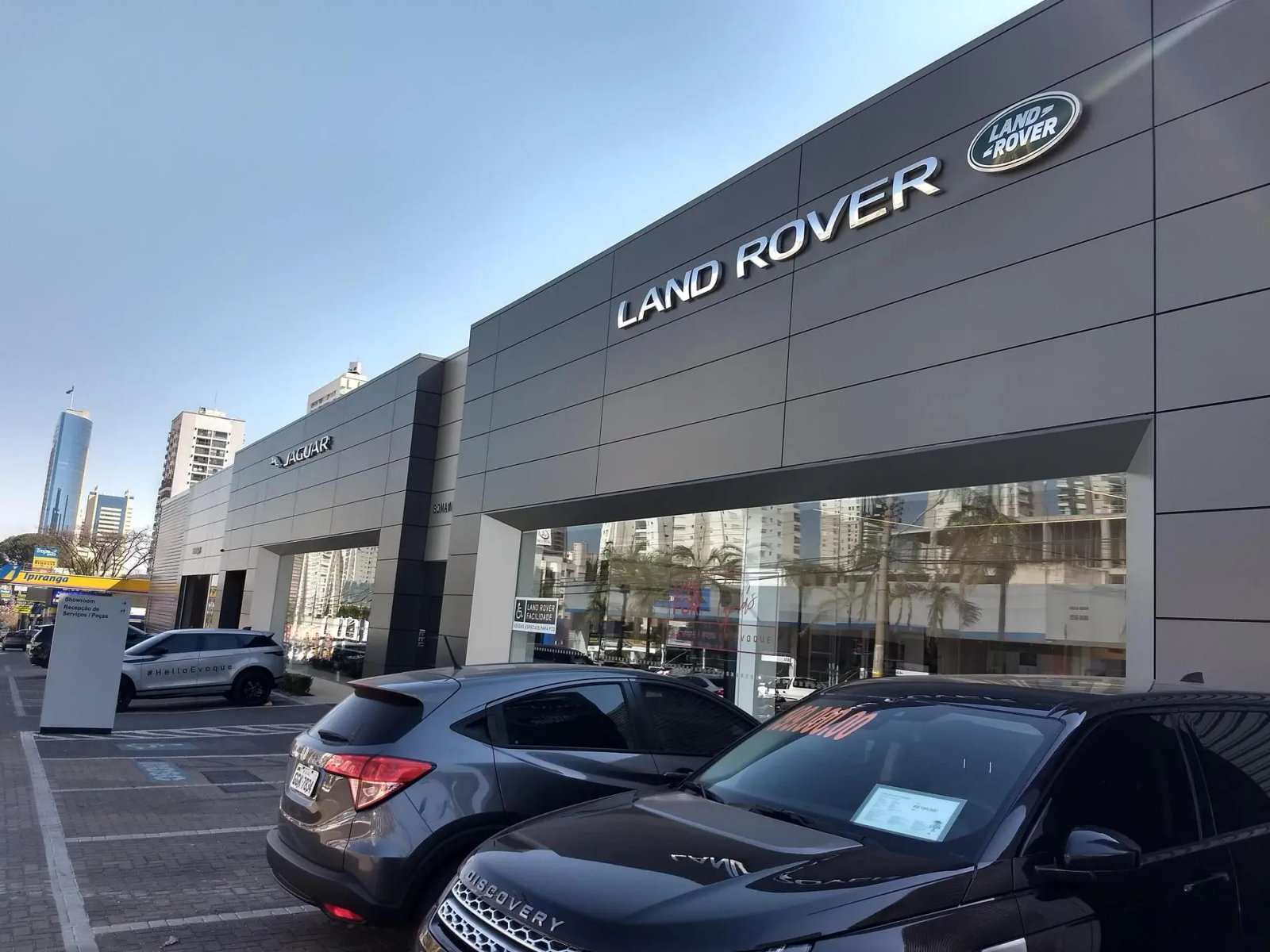 Jaguar Land Rover planeja demitir 4 mil funcionários em reestruturação
