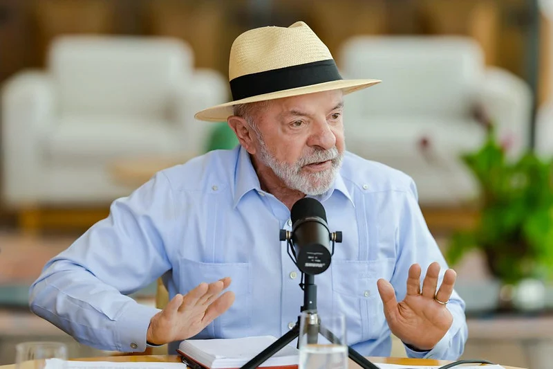 Lula considera nomear governador interino do RJ para o STF
