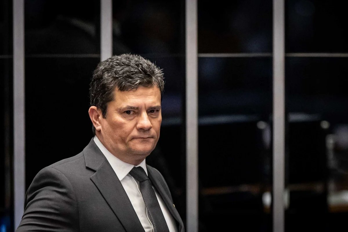 Moro lidera a corrida ao governo do Paraná com 35%