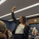 Mulher de 54 anos conquista aprovação em concurso sem ensino fundamental