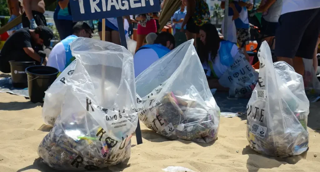 Praias de cinco estados vão receber mutirões de limpeza em setembro