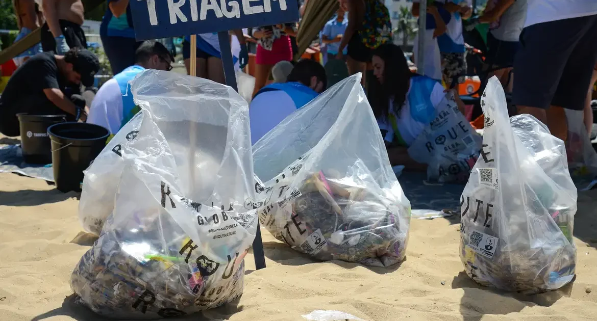 Praias de cinco estados vão receber mutirões de limpeza em setembro