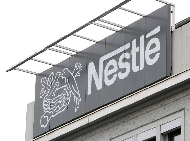 Nestlé enfrenta três processos na Índia por falhas em produtos infantis