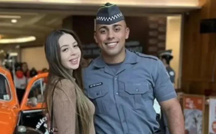 PM suspeito de matar esposa permanece detido após audiência