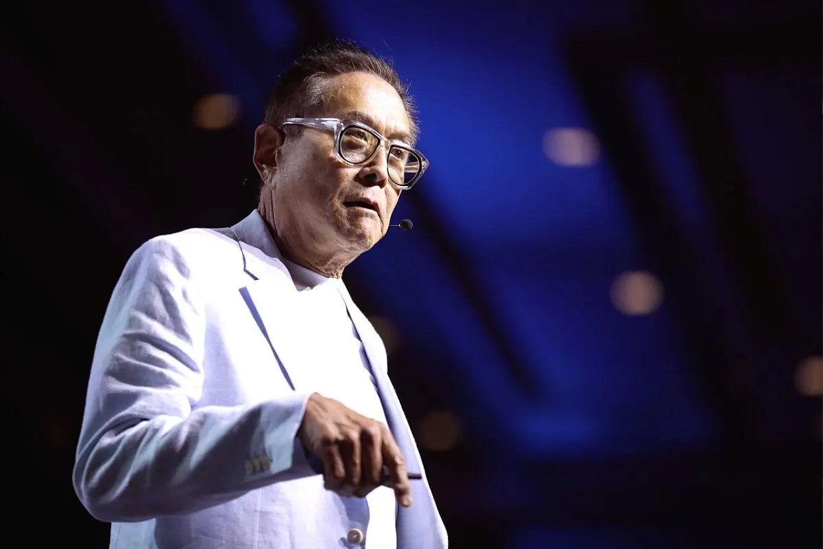 Robert Kiyosaki, autor de "Pai Rico, Pai Pobre", enfrenta falência
