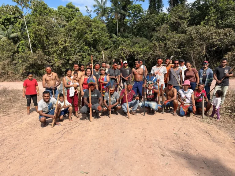 Tornozeleiras: Proteção para indígenas em conflito territorial