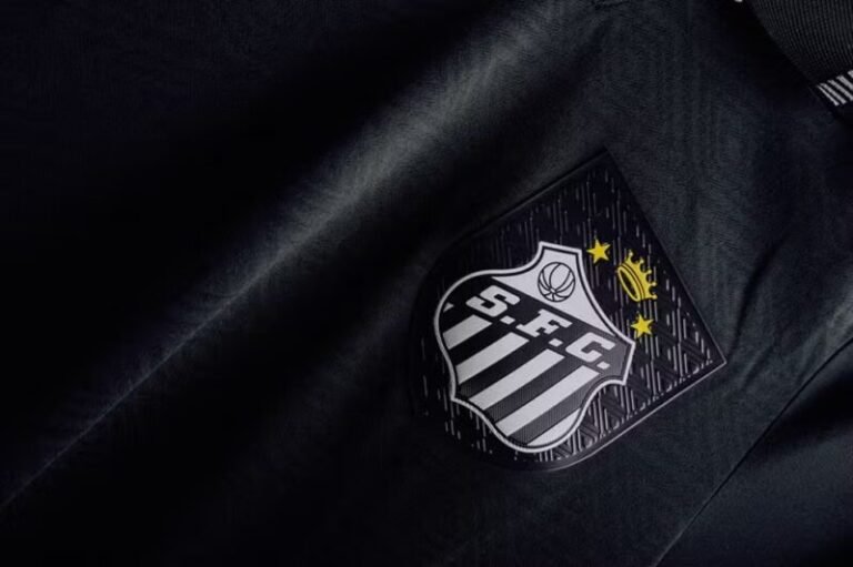 adidas se torna fornecedor oficial do Santos em 2028