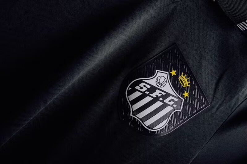 adidas se torna fornecedor oficial do Santos em 2028