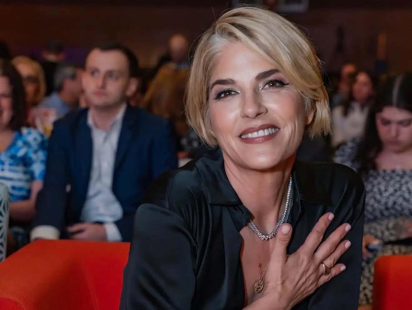 Atriz de 'Legalmente Loira' detida por agressão a comissárias