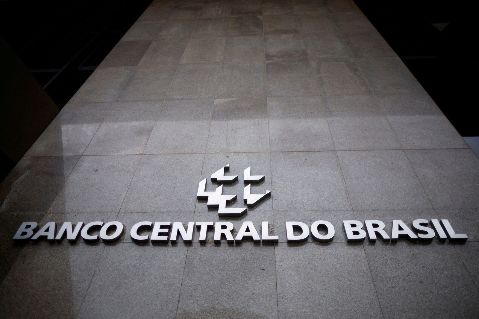 BC implementa nova regra para crédito a clientes com risco financeiro