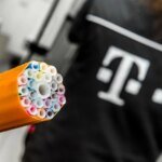 Fibra da Telekom custa 14 euros menos que o DSL tradicional Fibra da Telekom custa 14 euros menos que o DSL tradicional