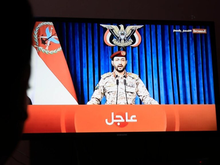 Houthi Ataca Riade com Mísseis pela Terceira Vez Consecutiva