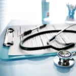 Médico deve indenizar colega por ofensa de ‘falta de inteligência’