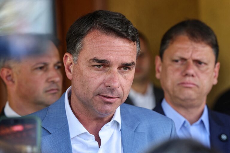 PSDB autoriza filiados a decidir apoio no segundo turno eleitoral