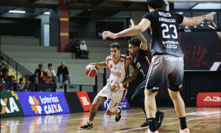 Paulistano supera Franca e garante vitória crucial no NBB